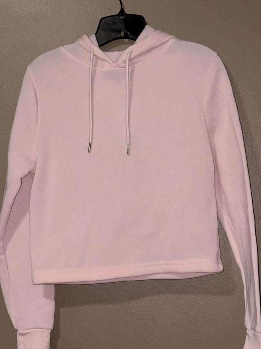 LOVE LOVE LOVE Pink Cropped Hoodie Size M